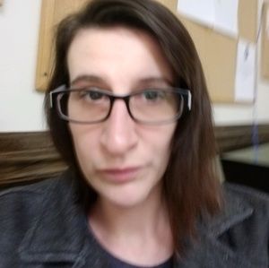 Meet your Posher, Ally